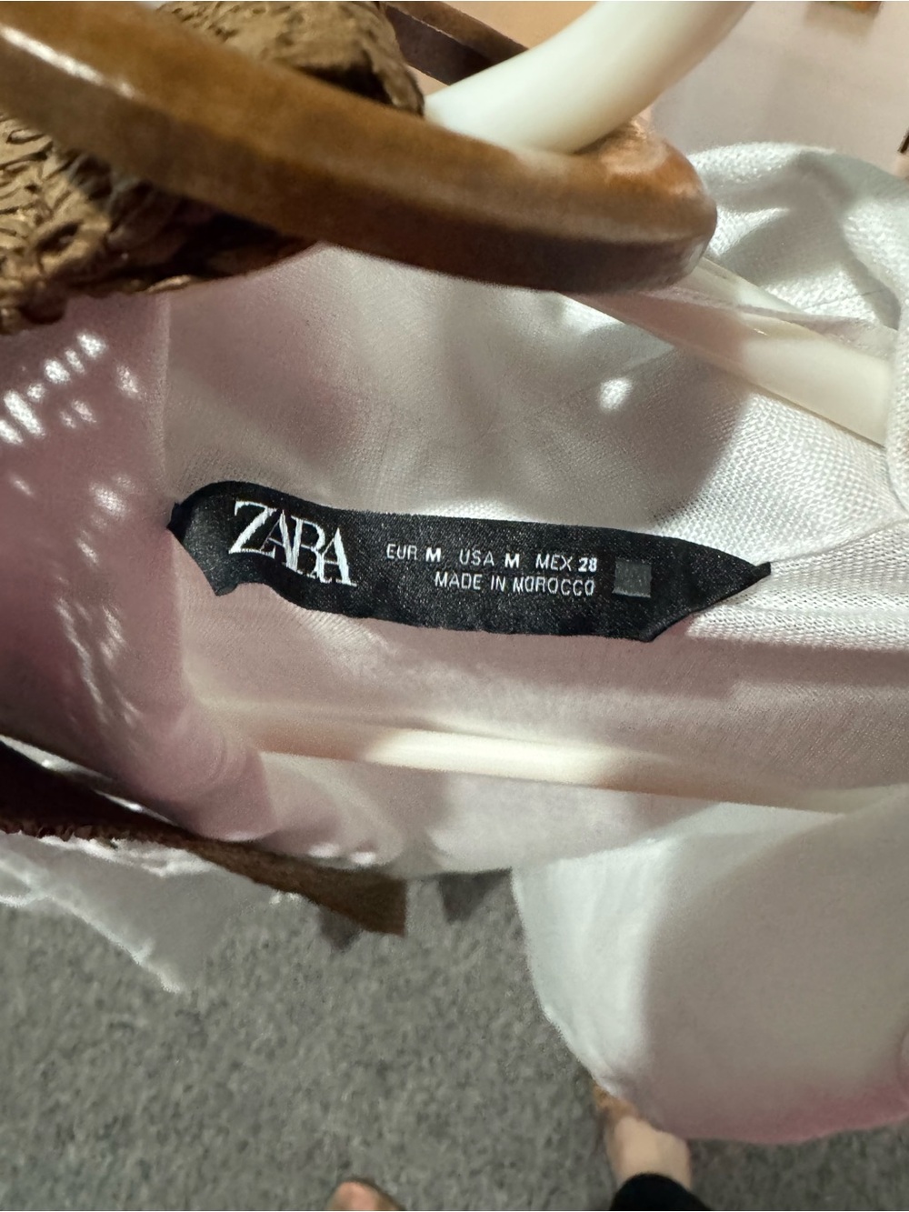 Zara White 100% Linen Shirt Jacket with Button Pockets and Sleeve Detail - Picture 2 of 4
